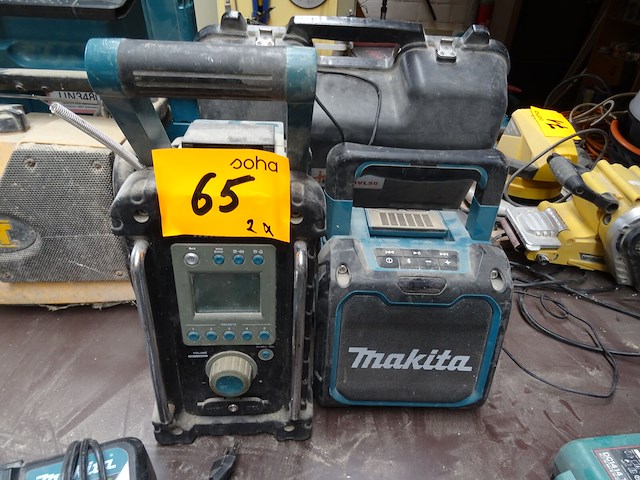 2x werfradio makita - afbeelding 1 van  3