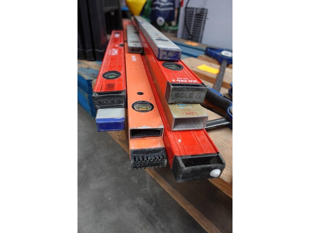 2x werkschragen + waterpassen - afbeelding 2 van  2