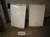 2x whitboard/flippover standaards - afbeelding 1 van  1