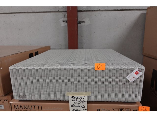 2x wicker poef manutti - afbeelding 1 van  3