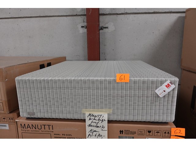 2x wicker poef manutti - afbeelding 1 van  3