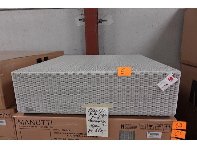 2x wicker poef manutti - afbeelding 1 van  3