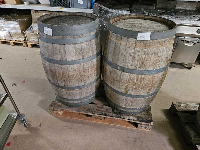 2x wijnton decoratief/statafel - afbeelding 1 van  1