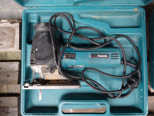 2x wipzaag makita + boormachine makita - afbeelding 3 van  4