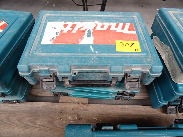 2x wipzaag makita + boormachine makita - afbeelding 1 van  5