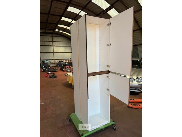2x witte kolomkast h210 cm - afbeelding 2 van  4