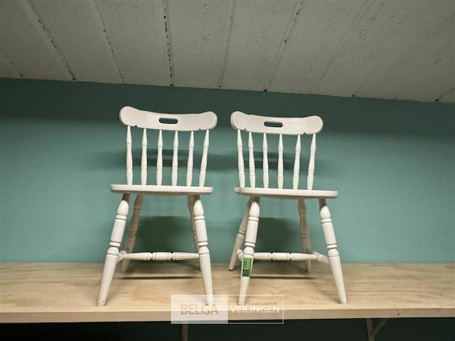 2x witte stoelen - afbeelding 2 van  2