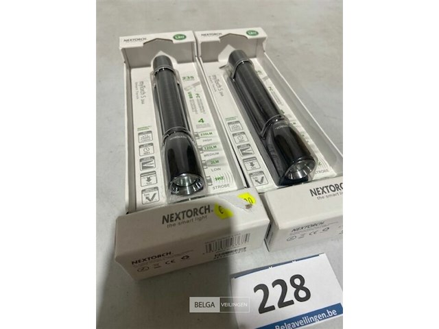 2x zaklamp met usb 235 lumen - afbeelding 3 van  3