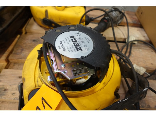 2x zeca kabelhaspel met looplamp - afbeelding 2 van  6