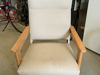 2x zetel met houten onderstel en stoffen bekleding - afbeelding 1 van  1