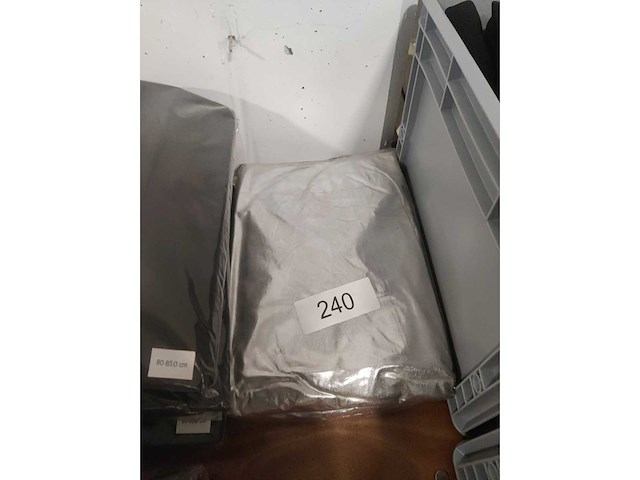 2x zilver stretchcover + topcover voor statafel diam.80-85cm. nieuw (2x) - afbeelding 2 van  2