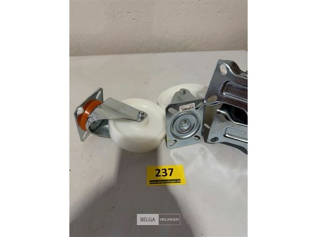 2x zwenkwiel en 2x vastwiel 125mm 220kg polyamid - afbeelding 3 van  3