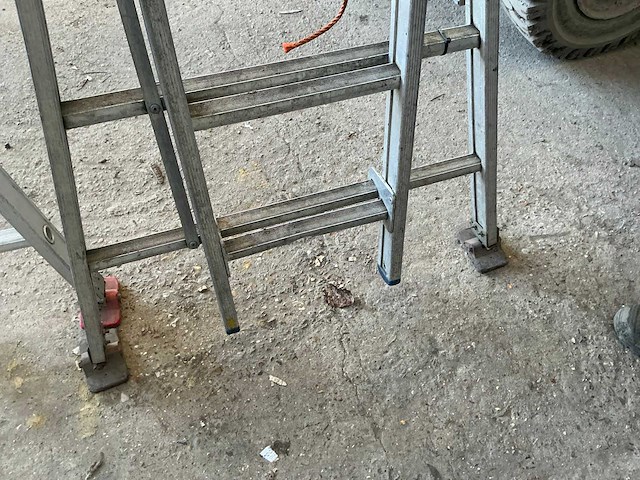 2x10 schuifladder (2x) - afbeelding 2 van  4