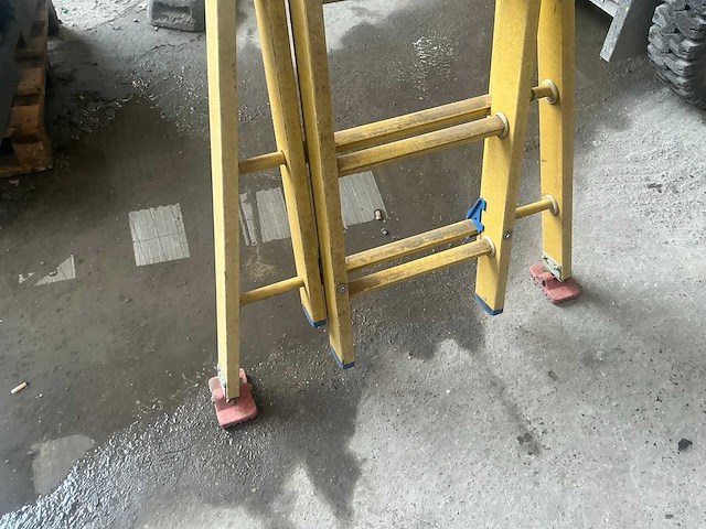 2x12 polyester schuifladder - afbeelding 2 van  3