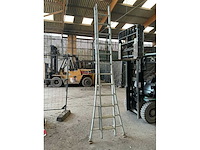 2x12 schuifladder - afbeelding 1 van  3