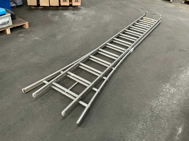2x13 schuifladder 2 delig - afbeelding 1 van  4