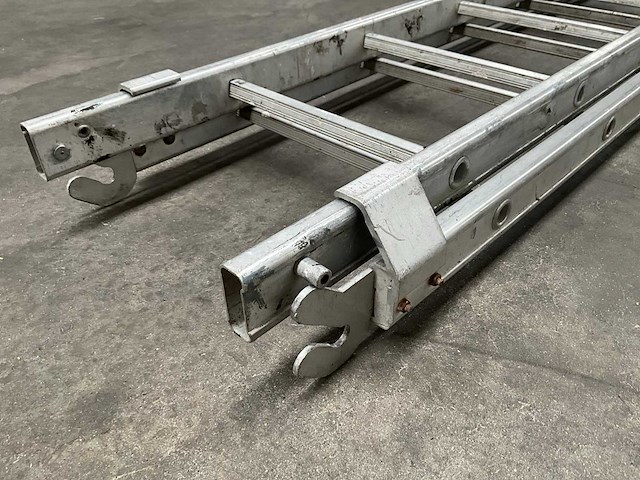 2x13 schuifladder - afbeelding 4 van  4