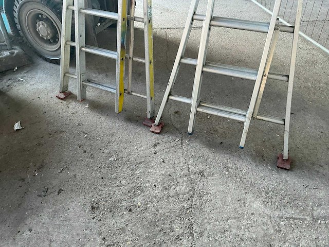 2x14 2 delige diverse schuifladder - afbeelding 4 van  5