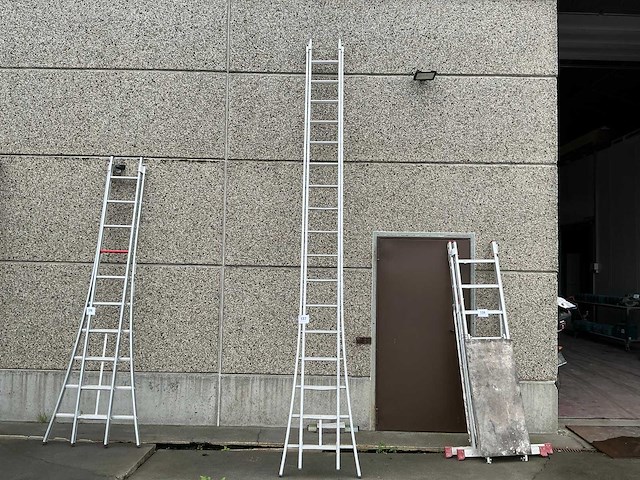 2x17 dubbele schuifladder - afbeelding 1 van  4
