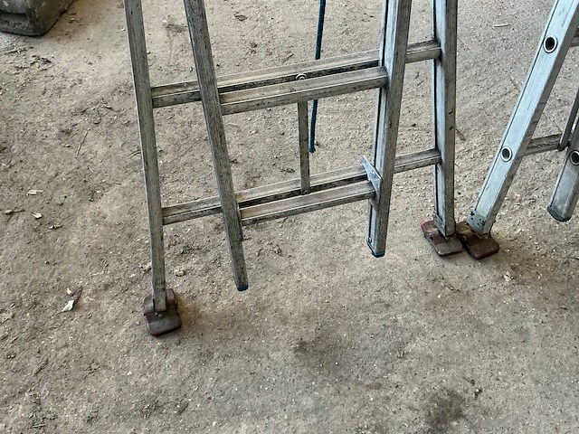 2x8 schuifladder (2x) - afbeelding 2 van  5