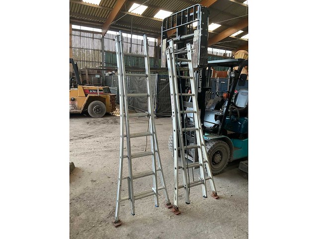 2x8 schuifladder (2x) - afbeelding 1 van  6