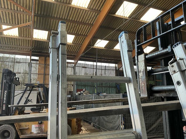 2x8 schuifladder (2x) - afbeelding 4 van  6