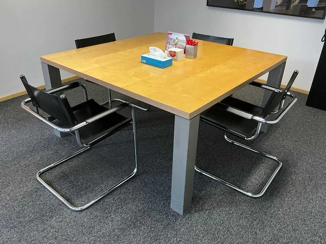 (2x)vergadertafel + (8x) stoel - afbeelding 9 van  9