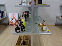 3 + 1 verrijdbaar metalen/glazen presentatiemeubel - afbeelding 2 van  5