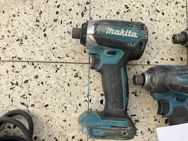 3 accu slagmoersleutels makita - afbeelding 2 van  3
