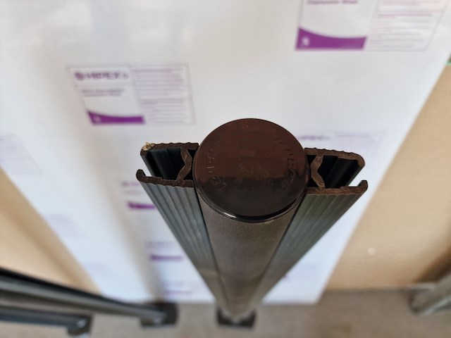 3 afsluitpalen en hipes - afbeelding 5 van  6