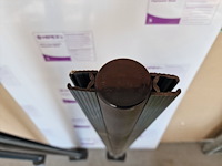 3 afsluitpalen en hipes - afbeelding 5 van  6