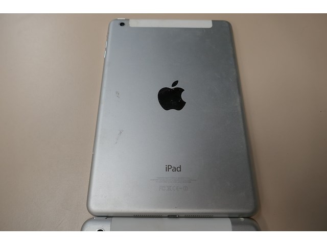 3 apple ipad - afbeelding 4 van  4