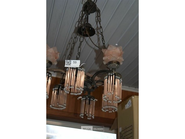 3 armige luster met glazen lampkap licht beschadigd - afbeelding 2 van  5