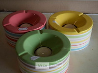 3 asbakken - afbeelding 2 van  2