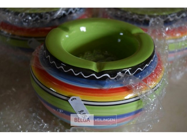 3 asbakken - afbeelding 2 van  2