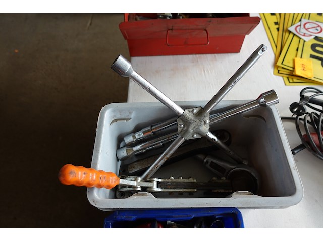 3 bakken materiaal - afbeelding 4 van  5