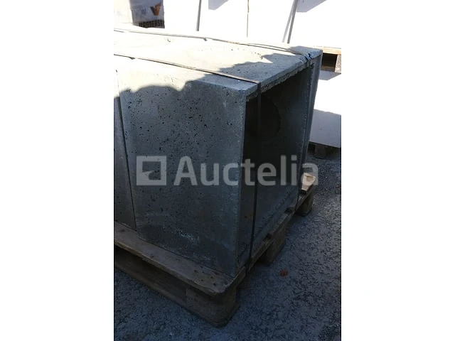 3 betonnen inspectiekamers 60x60x38 - afbeelding 1 van  5