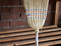 3 bezems - afbeelding 2 van  2