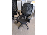 3 bijpassende vitra bureaustoelen - afbeelding 2 van  5