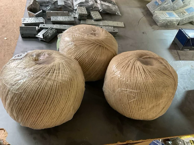 3 bollen sisal koord - afbeelding 4 van  6
