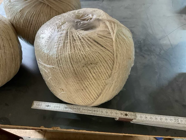 3 bollen sisal koord - afbeelding 5 van  6