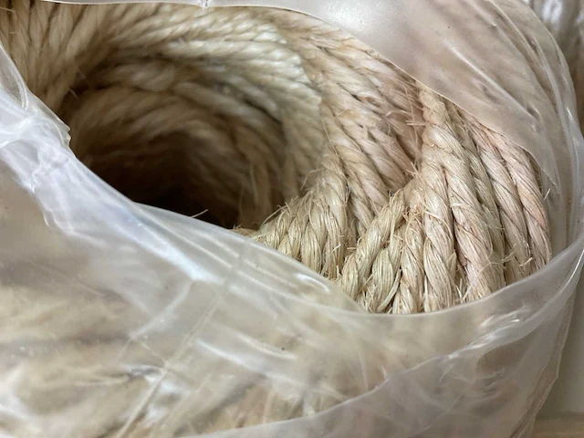 3 bollen sisal koord - afbeelding 6 van  6