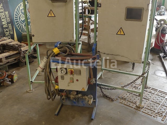 3 bouwplaatsen elektrische kasten - afbeelding 1 van  22