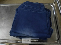 3 broeken mt30, 3 broeken mt 31 - afbeelding 1 van  4