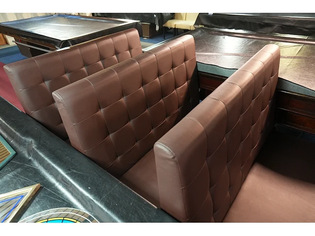 3 bruine zitbanken imitatieleder (121 x 61 x h110 cm) - afbeelding 2 van  4