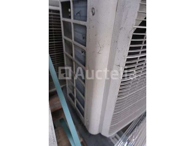 3 buitenunits voor airconditioning - afbeelding 5 van  7