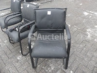 3 bureaustoelen met armleuningen (010871-046)