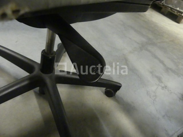 3 bureaustoelen op wielen - afbeelding 6 van  8