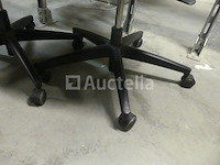 3 bureaustoelen op wielen - afbeelding 7 van  8