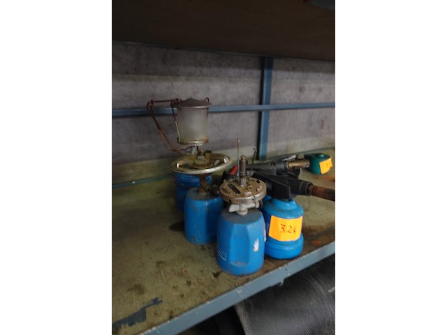 3 campinggasstellen en 3 soldeerbranders campinggas - afbeelding 2 van  2
